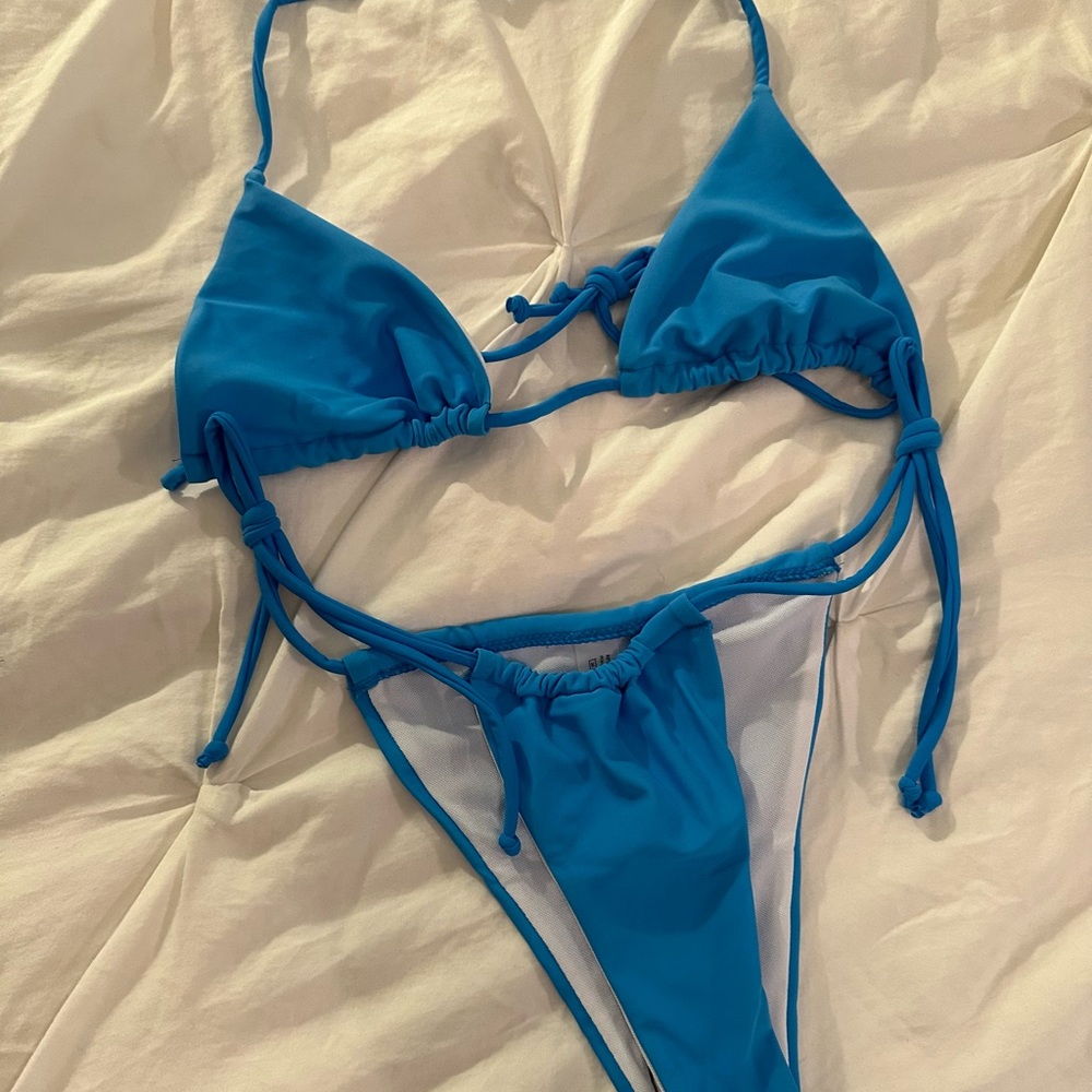 Blue Bikini!